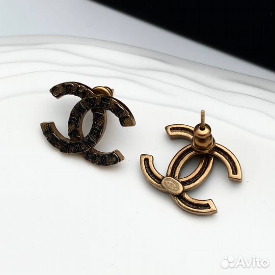 Серьги Chanel
