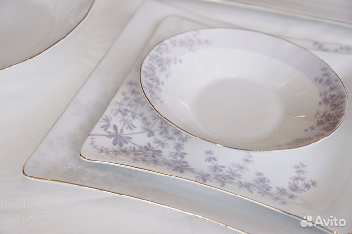 Фарфоровый столовой сервиз на 6 персон(30пр)