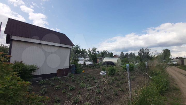 Дача 15 м² на участке 5 сот.