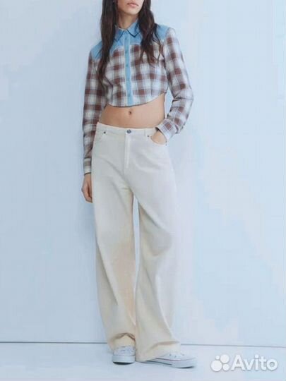 Джинсы широкие белые