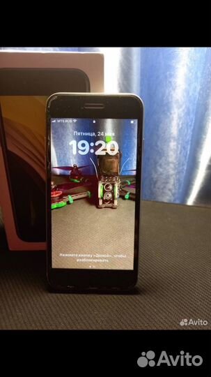 iPhone SE (2022), 64 ГБ