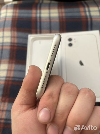 iPhone 11, 128 ГБ
