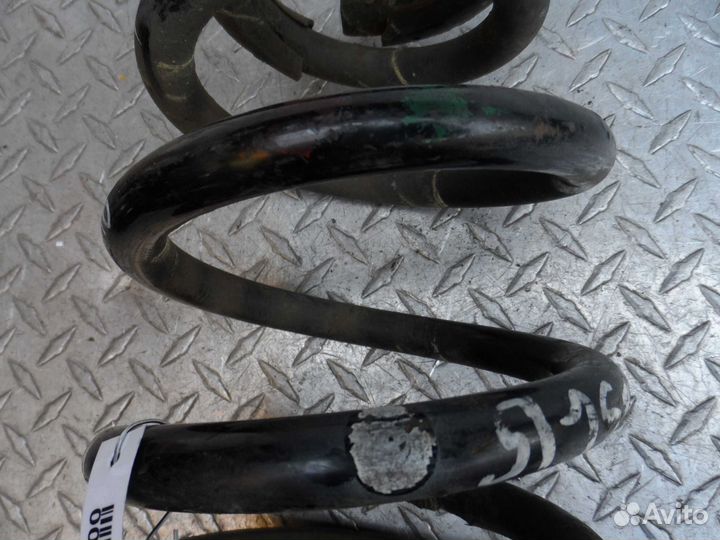 Пружина задняя Hyundai H1 2