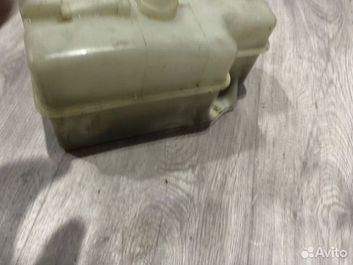 Бачок расширительный Nissan Almera Classic B10