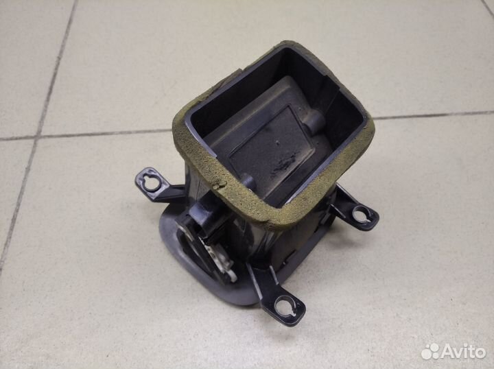 Дефлектор воздушный Almera N16 2000-2006