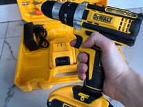 Шуруповерт DeWalt 21V