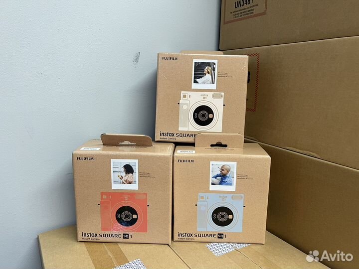 Fujifilm Instax Square SQ1 White / Blue / Orange