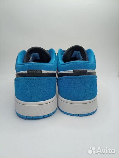 Nike air jordan 1 low Laser blue