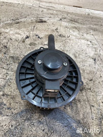 Моторчик отопителя FAW Vita
