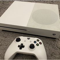 Xbox one s 500 gb геймпад