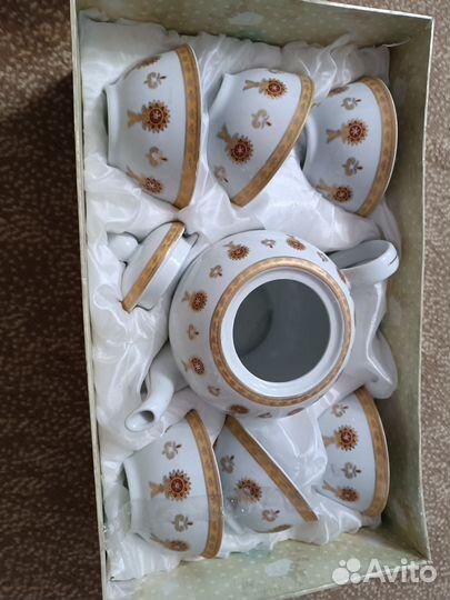 Фарфоровый сервиз