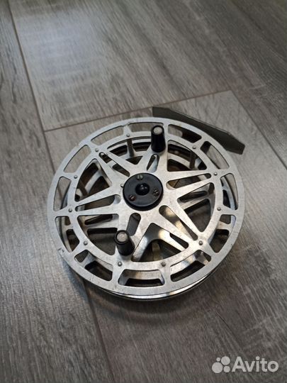 Катушка рыбалка