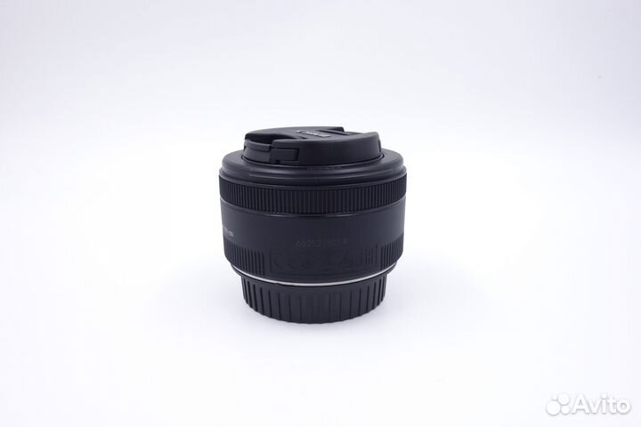 Canon EF 50mm f/1.8 STM