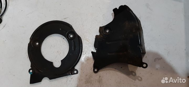 Кожух ремня грм vw passat b5+ 038109175