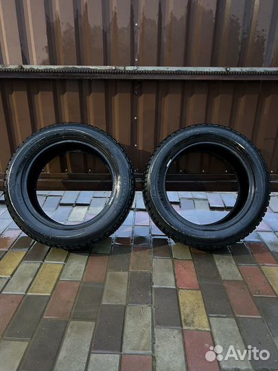 Tigar Ice 215/55 R16 97T