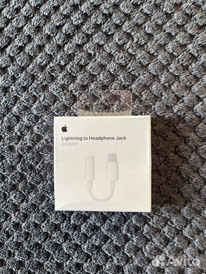 Переходник iPhone, iPad Lightning to 3.5 Headphone