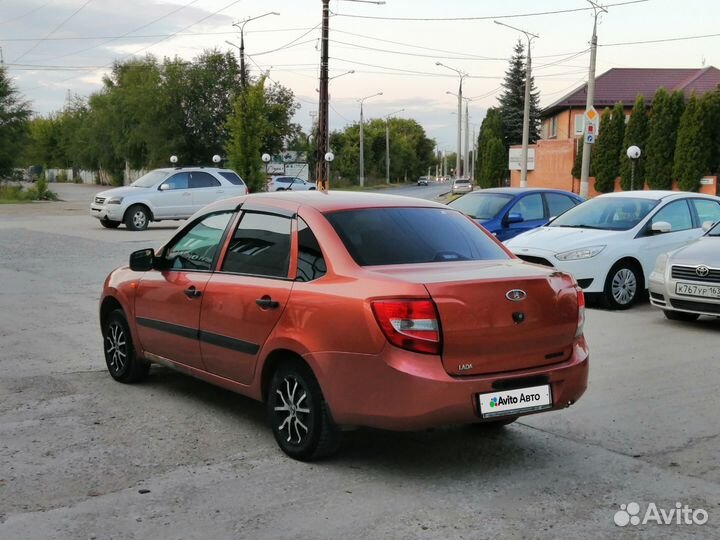 LADA Granta 1.6 МТ, 2013, 223 000 км