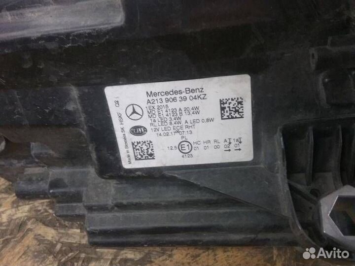 Фара левая Mercedes-Benz E-Class