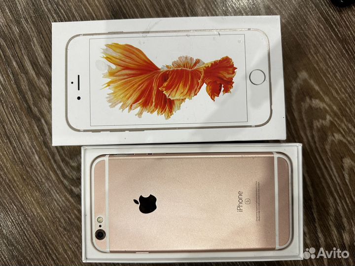 Телефон iPhone 6s