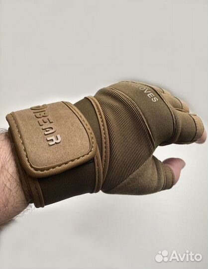 Спортивные перчатки 