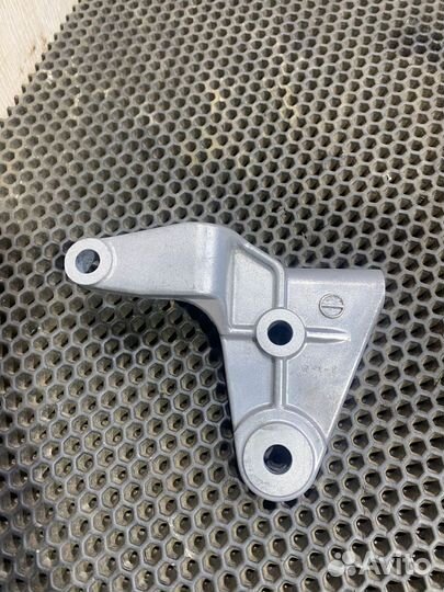 Кронштейн Гур Мазда Mazda GE FS 2.0