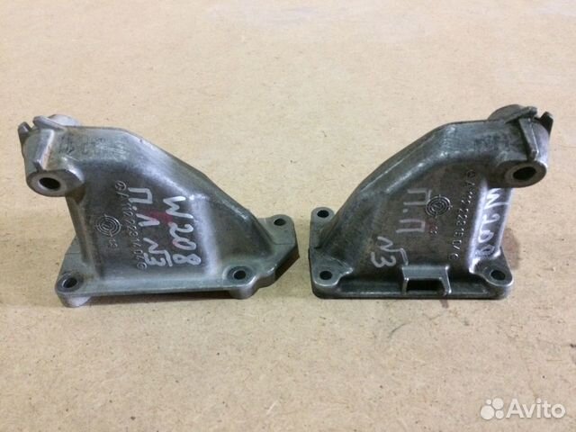 Кронштейн двигателя, подушки Mercedes W208 CLK