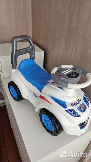 Машинка-каталка