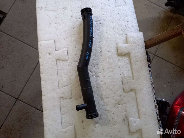 Патрубок системы охлождения Volkswagen Polo