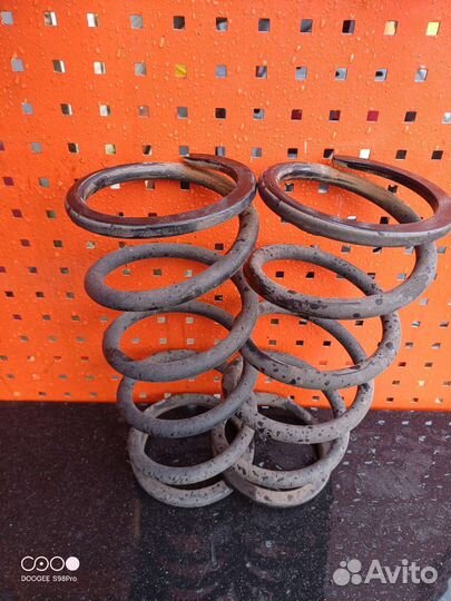 Пружина Lexus rx 3/270