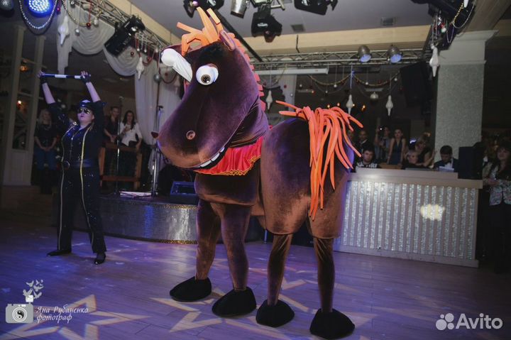 Ростова игрушка конь Юлий из мультика