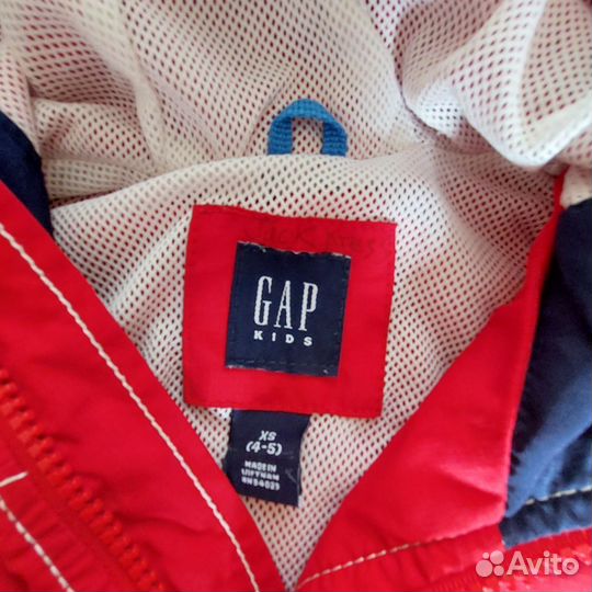 Ветровка для мальчика Gap