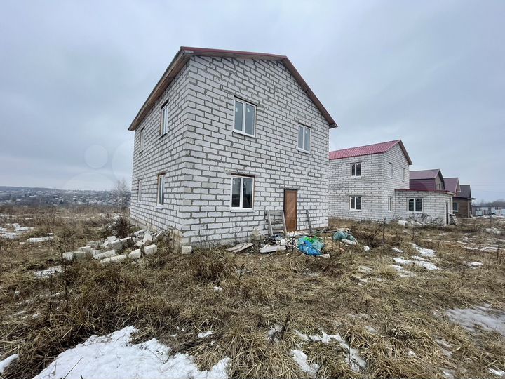 Дом 148 м² на участке 6 сот.