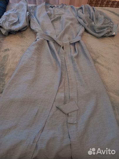 Платье с накидкой