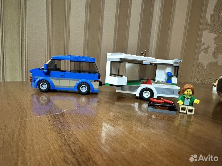Lego city Фургон для путешествий
