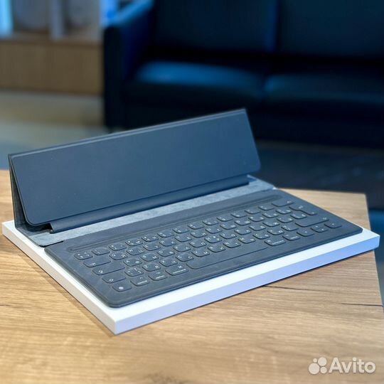 Apple Magic Keyboard Folio 12,9 бу