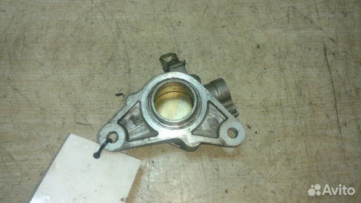 Кронштейн датчика положения распредвала Mitsubishi