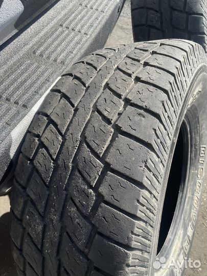 Cooper Discoverer A/T 315/70 R17