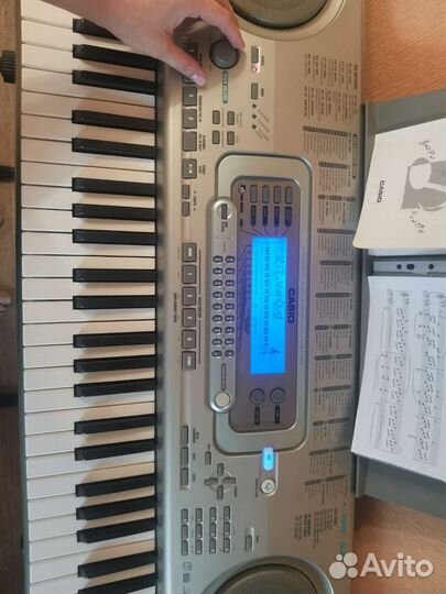 Синтезатор Casio WK- 3300