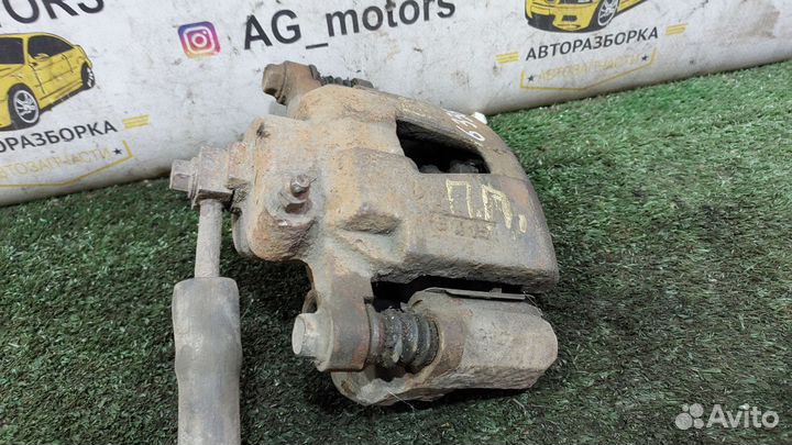 Супорт тормозной передний правый Шевроле Ланос