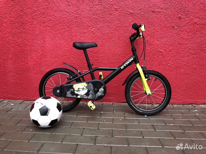 Детский велосипед btwin 16 (для двойни)
