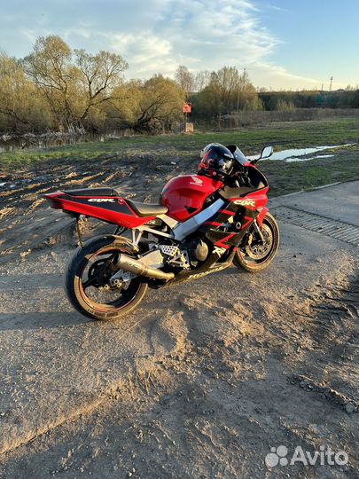 Honda CBR 929RR Fireblade