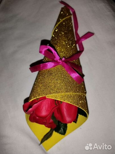 Букеты из мыльных роз,долго стоят и приятно пахнут