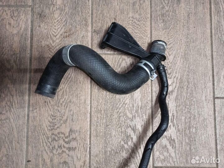 Патрубок охлаждения Toyota Corolla 1 (E160/E170)