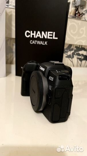 Фотоаппарат Canon EOS RP