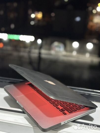 Apple MacBook Pro 13