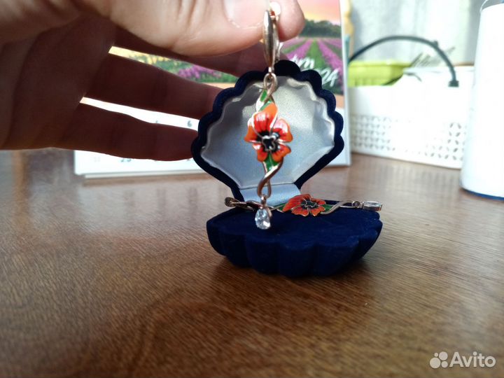 Позолоченные серьги Красные маки