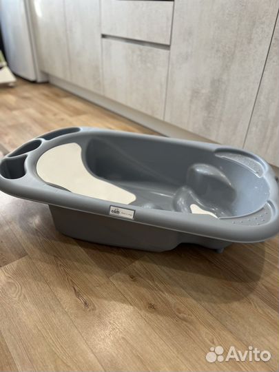 Ванночка для купания Cam с подставкой