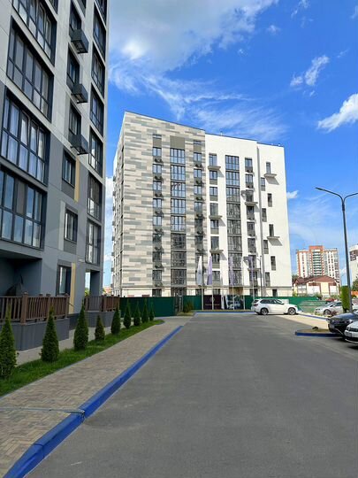 2-к. квартира, 70,5 м², 2/9 эт.