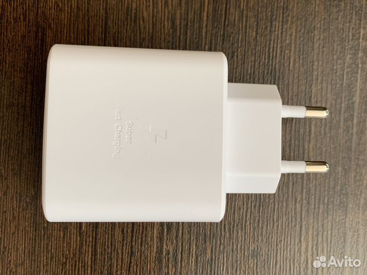 Зарядное устройство Samsung 45 Вт и кабель