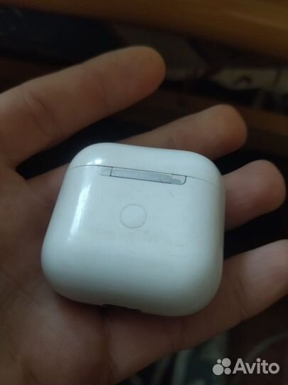 Беспроводные наушники apple airpods